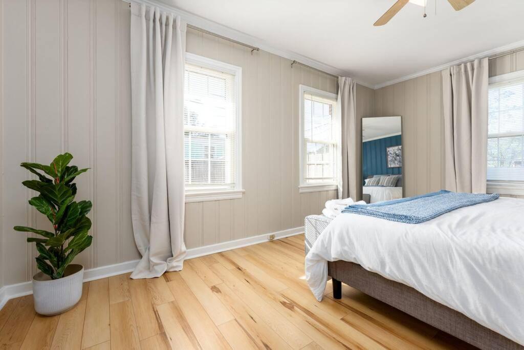Serenity Beach House In Central Ilm W/ King Bed Wilmington Ngoại thất bức ảnh