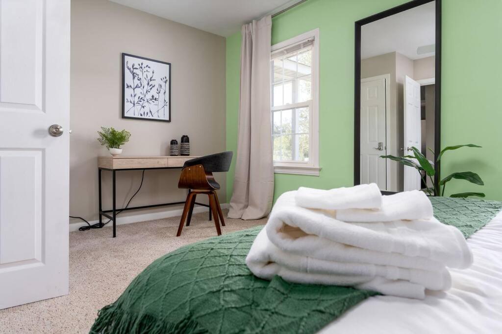 Serenity Beach House In Central Ilm W/ King Bed Wilmington Ngoại thất bức ảnh